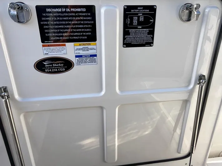 New Listing Yacht Photos Pics 