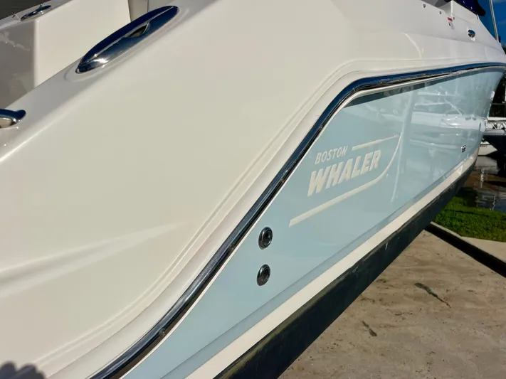 New Listing Yacht Photos Pics 