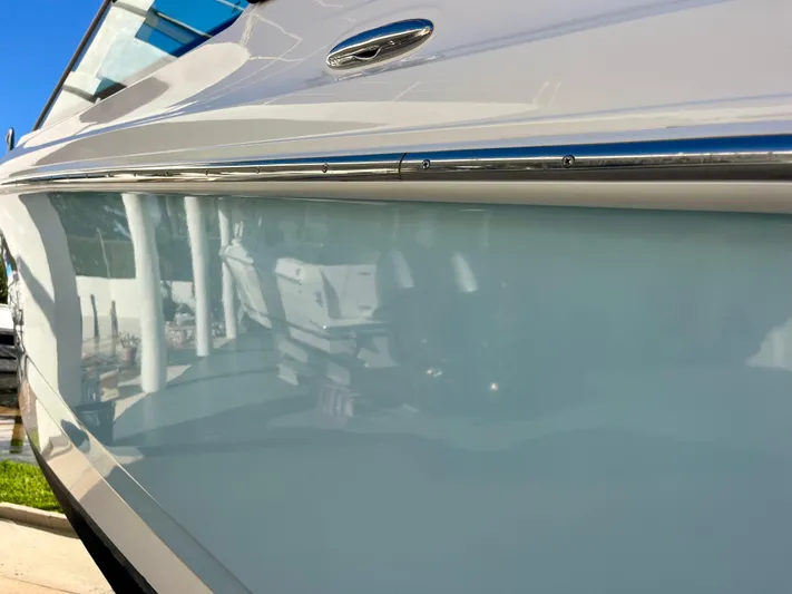 New Listing Yacht Photos Pics 