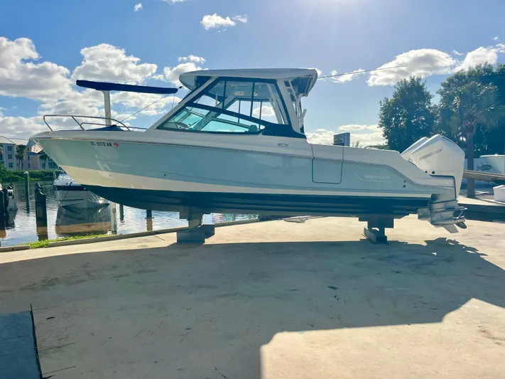 New Listing Yacht Photos Pics 