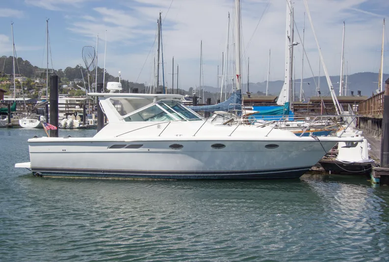 Nooner Yacht Photos Pics 