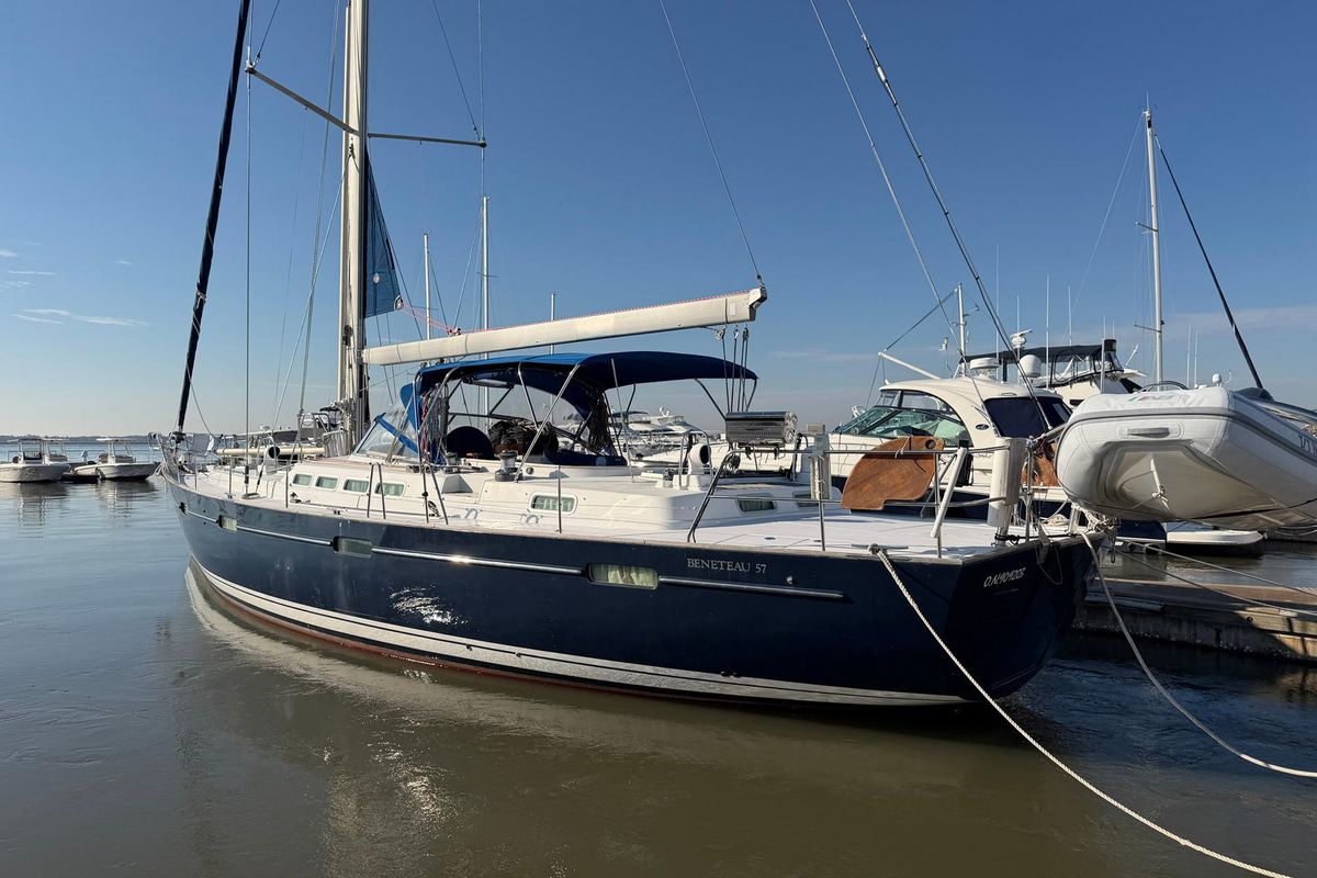 2004 Beneteau 57 