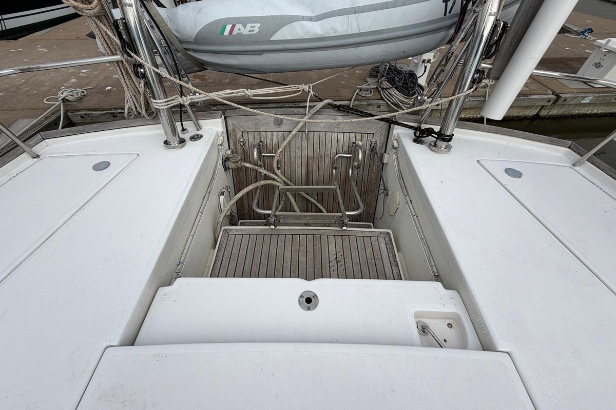 2004 Beneteau 57 