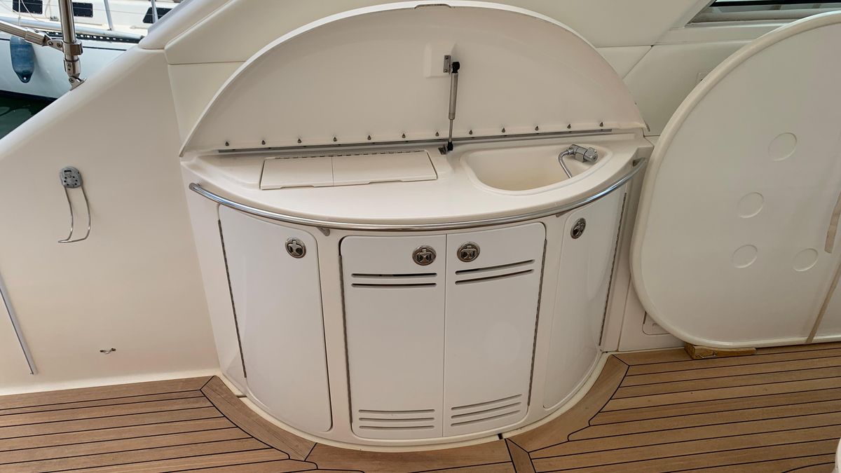 2005 Sea Ray 60 