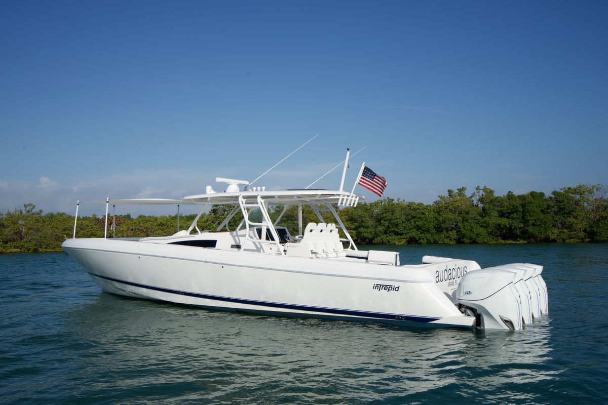 2016 Intrepid 47 