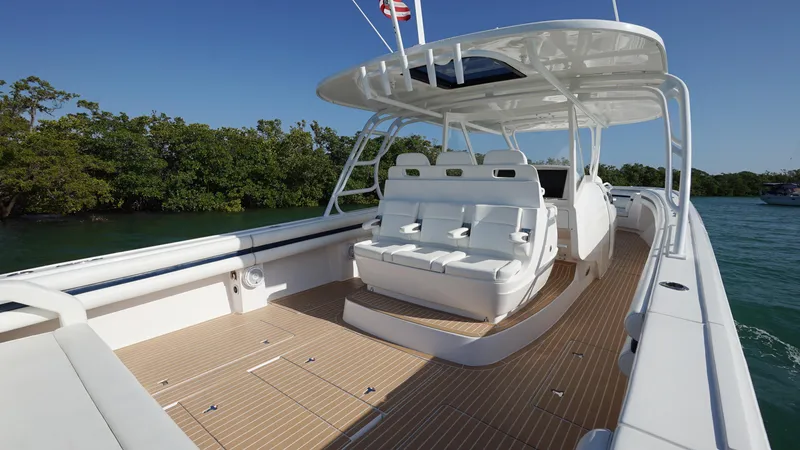 Audacious Yacht Photos Pics 2016 Intrepid 475 Panacea boat with spacious deck and seating.
