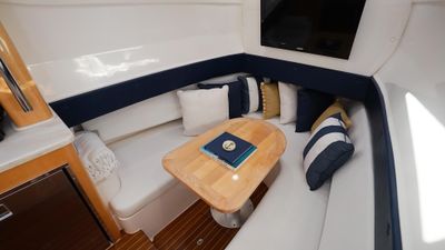 Yacht