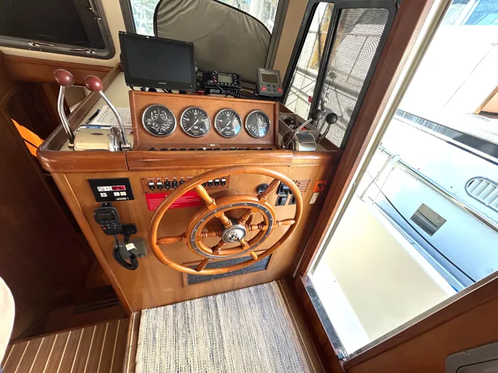 Southern Cross Yacht Photos Pics 