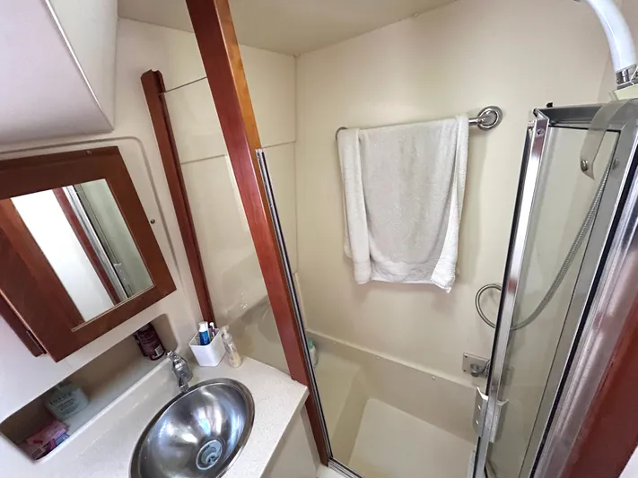 Southern Cross Yacht Photos Pics 