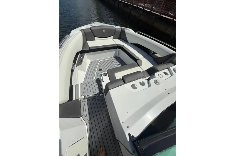  Yacht Photos Pics 2019 Cruisers Yachts 338 Outboard boat interior with sleek seating and modern design.