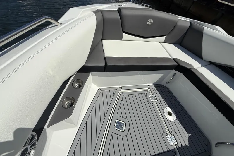 Yacht Photos Pics 2019 Cruisers Yachts 338 Outboard interior with sleek seating and modern flooring design.