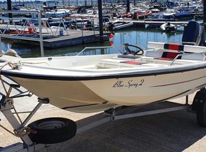 1999 Orkney Dory 424