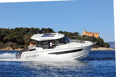 2020 Jeanneau Merry Fisher 895
