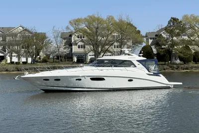 Sea Ray 450 Sundancer