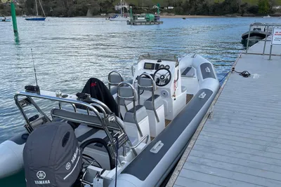 2018 Custom 6 Metre
