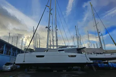 2018 Fountaine Pajot Saona 47