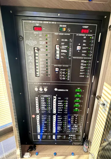 Porto Bene Yacht Photos Pics AC & DC - Breaker Panel