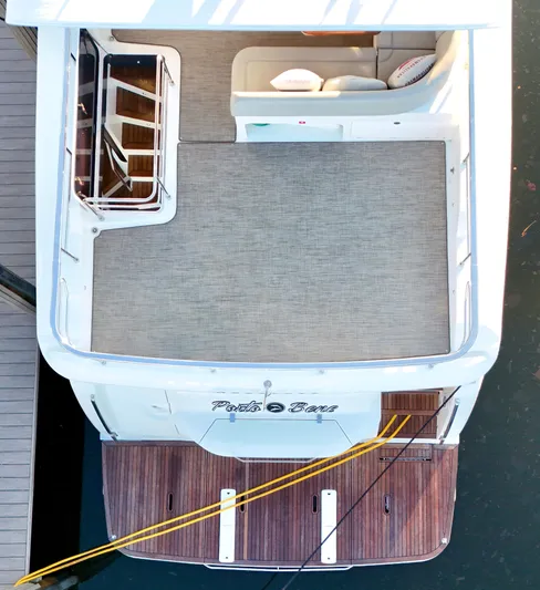 Porto Bene Yacht Photos Pics FlyBridge Aft Deck Area