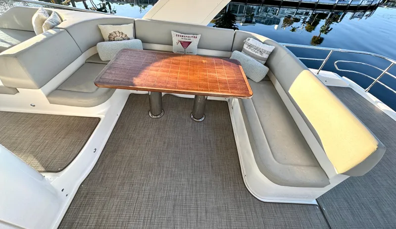 Porto Bene Yacht Photos Pics FlyBridge Seating Area - Strb. Side