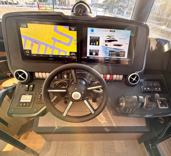 Porto Bene Yacht Photos Pics 