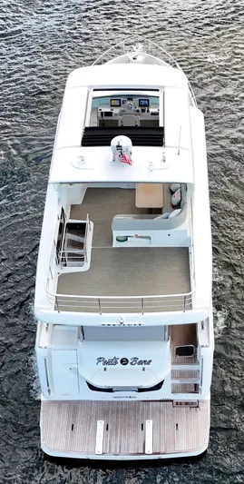 Porto Bene Yacht Photos Pics Exterior / Transom w/ SunRoof Open