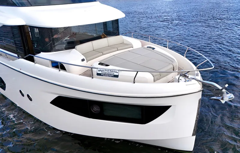 Porto Bene Yacht Photos Pics Bow Area