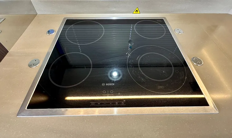 Porto Bene Yacht Photos Pics 