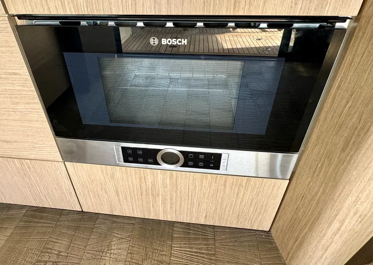 Porto Bene Yacht Photos Pics 