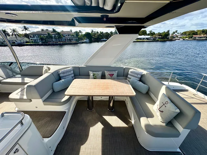 Porto Bene Yacht Photos Pics 