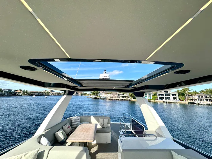 Porto Bene Yacht Photos Pics 