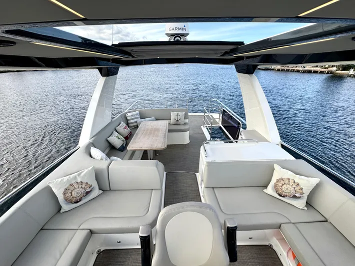 Porto Bene Yacht Photos Pics 