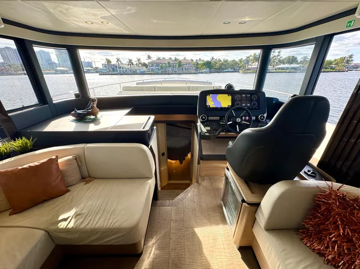 Porto Bene Yacht Photos Pics 