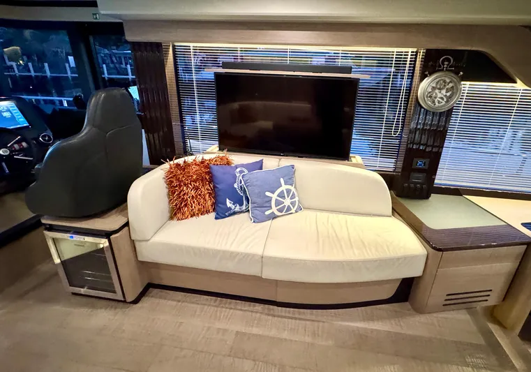 Porto Bene Yacht Photos Pics Salon Seating w/ Hi-Lo TV