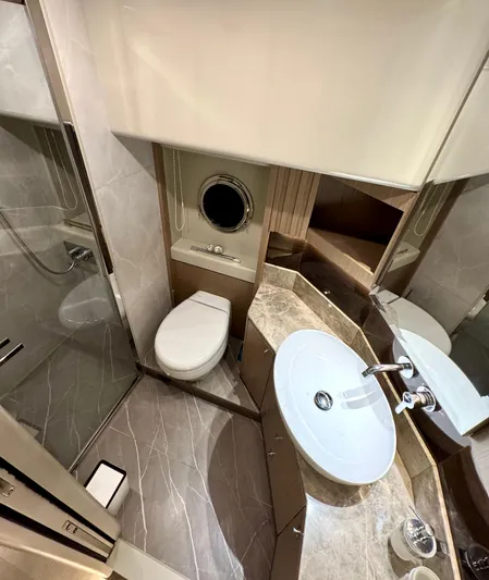 Porto Bene Yacht Photos Pics Master StateRoom Head & Shower