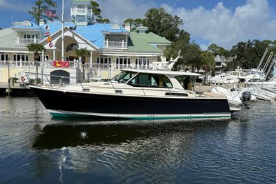 Yacht