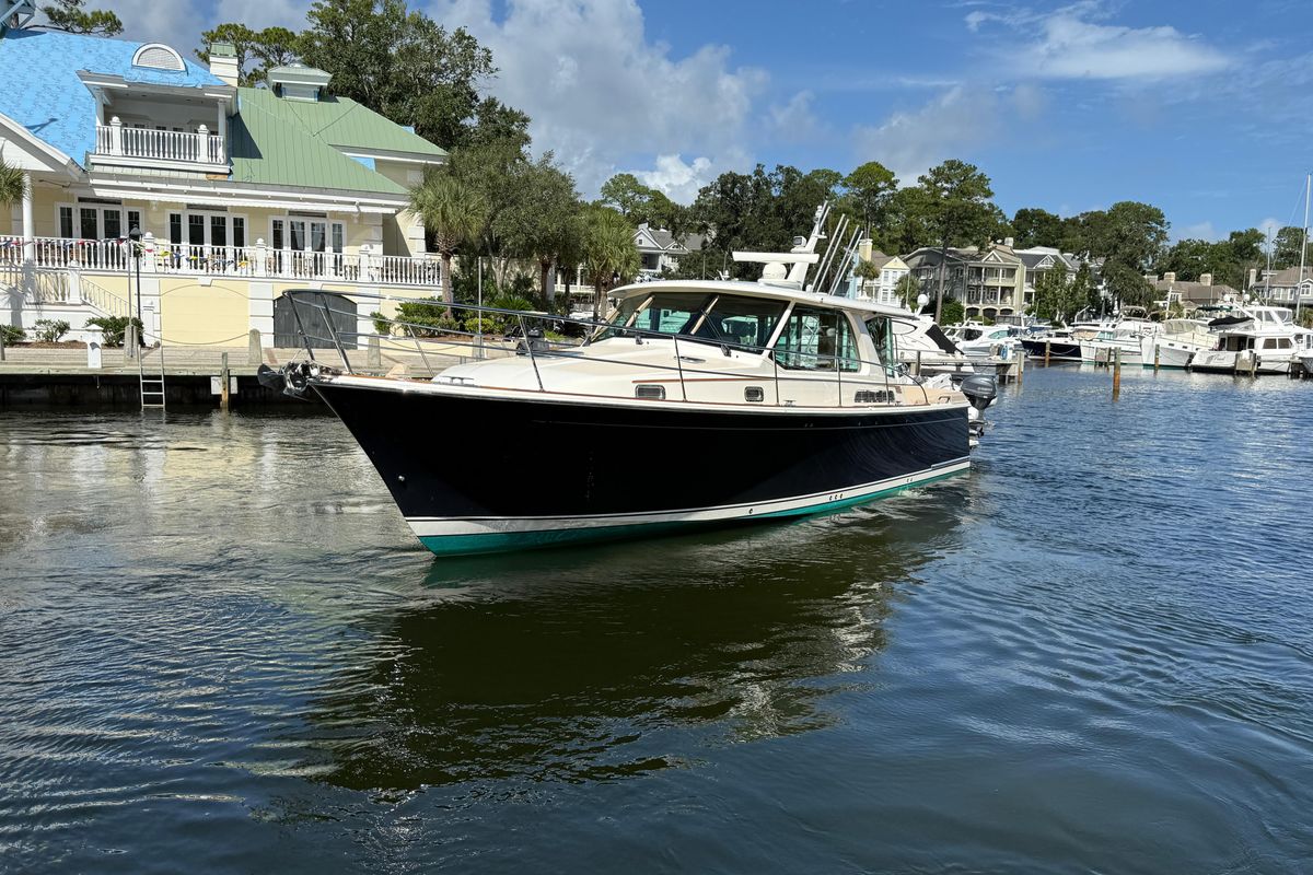 2023 Sabre 43 