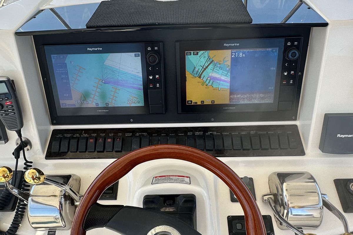 2005 Sea Ray 50 