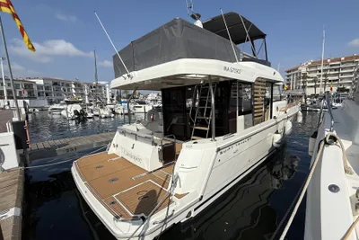 2023 Beneteau Swift Trawler 41 Fly