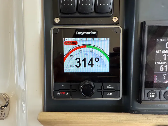 Cassiopee Yacht Photos Pics 