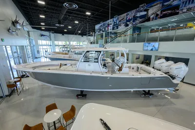 Sportsman Open 352 Center Console