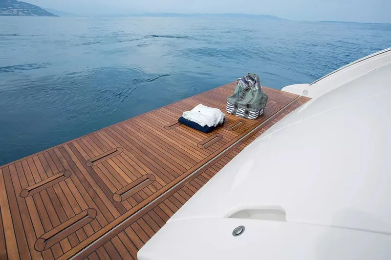 Tarkan Yacht Photos Pics 