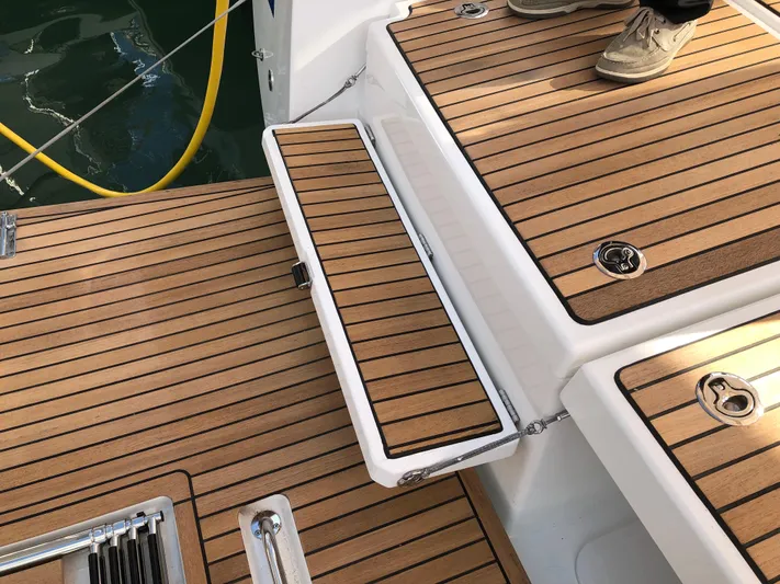 West Wind Yacht Photos Pics 