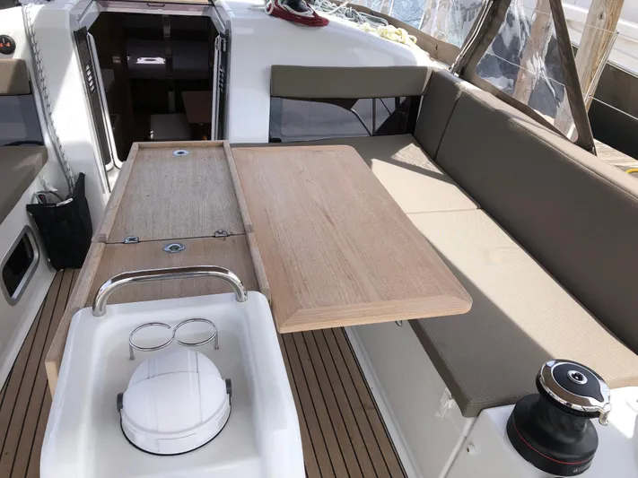 West Wind Yacht Photos Pics 