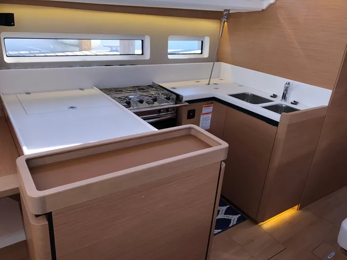 West Wind Yacht Photos Pics 
