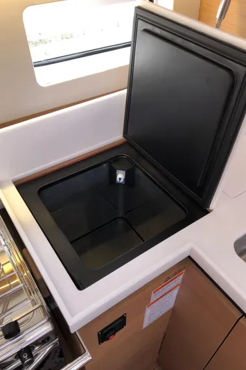 West Wind Yacht Photos Pics 