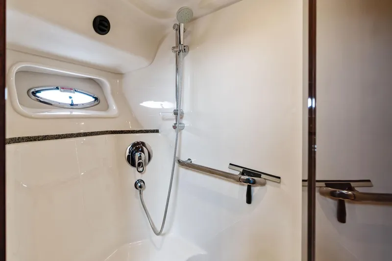 Sea-dels Yacht Photos Pics Shower area in 2007 Sea Ray 58 Sedan Bridge yacht, featuring sleek design and modern fixtures.