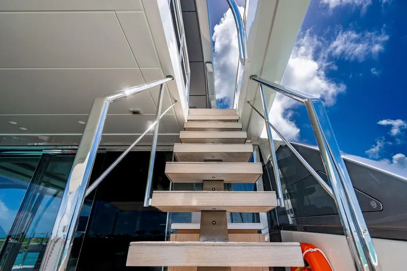 The Wolf Yacht Photos Pics 