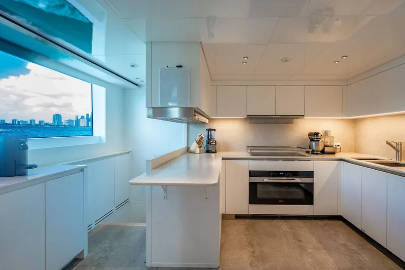 The Wolf Yacht Photos Pics 