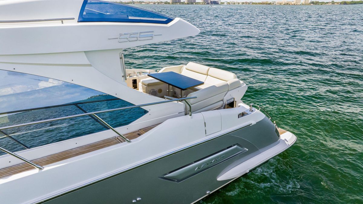 2016 Azimut 55 