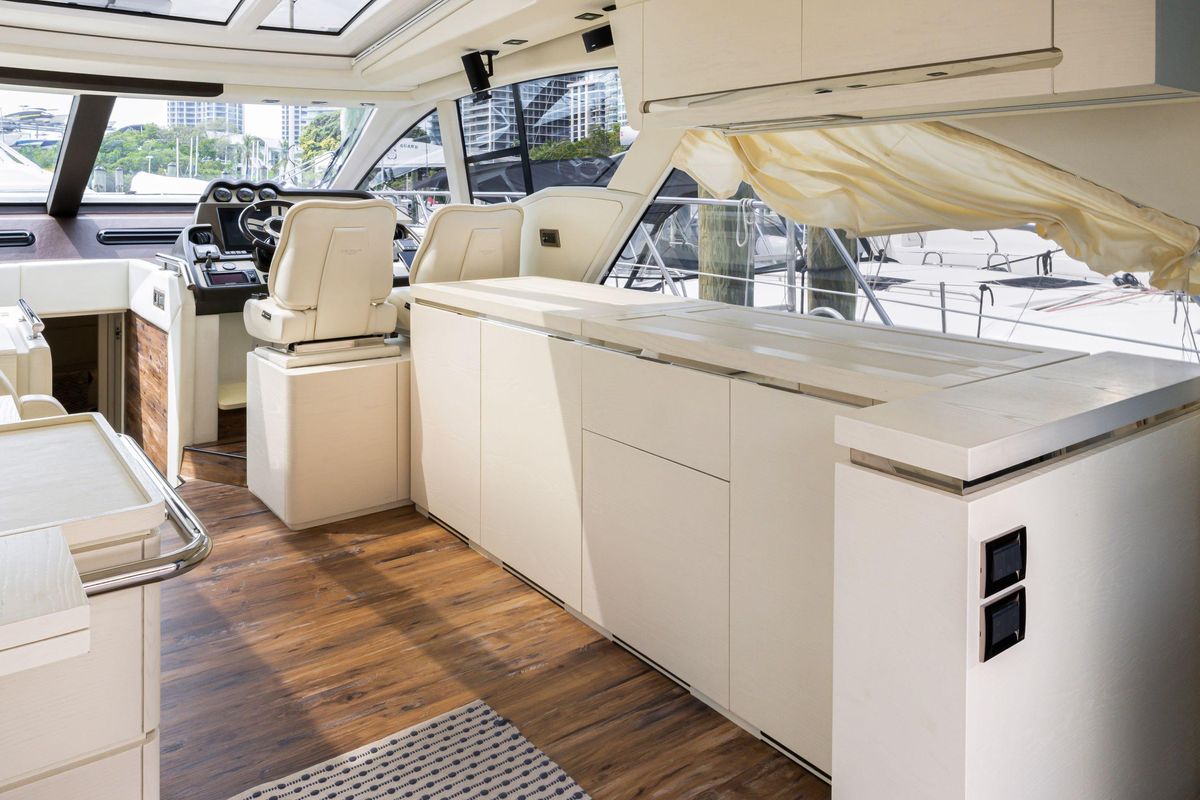 2016 Azimut 55 
